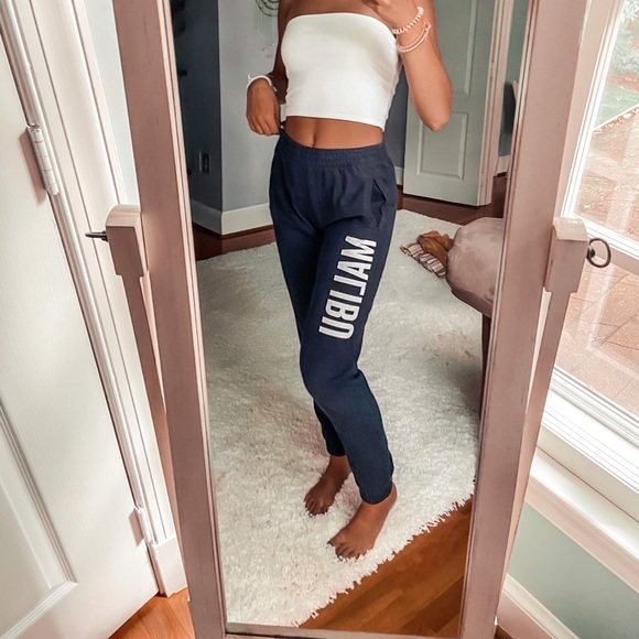 Brandy Melville Pants - brandy Melville sweatpants